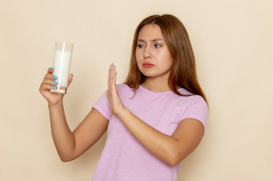 ¿Golden Milk con Leche de Vaca? Descubre por Qué No Es la Mejor Opción para Tu Salud