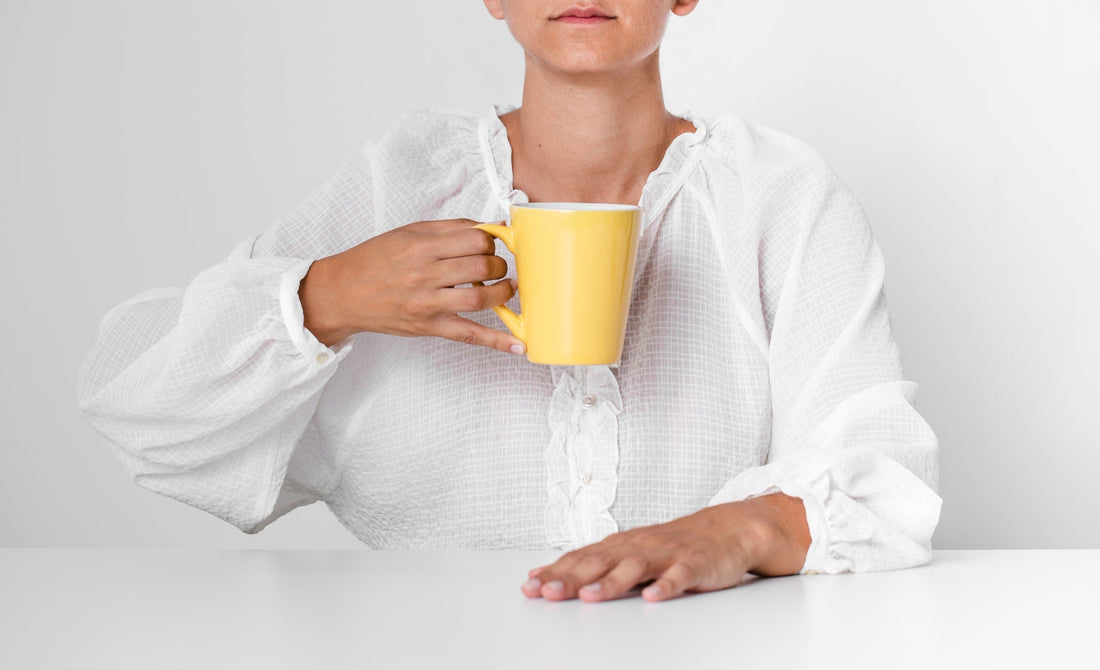 Leche dorada contraindicaciones: lo que debes saber antes de consumirla